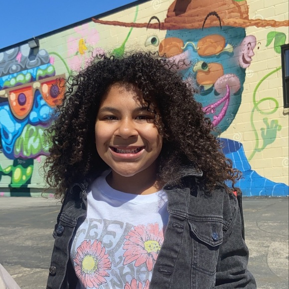 Meet your Posher, Jordi - Picture 7 of 15